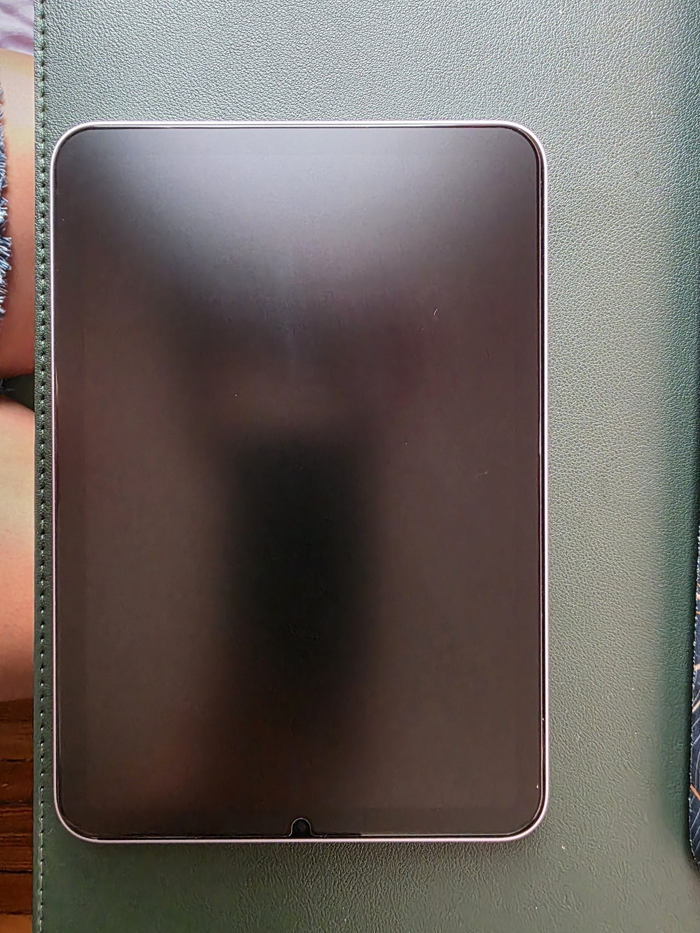 Apple iPad Mini 7 (A17 Pro) 256GB Wi-Fi + Fintie Keyboard Case & Stylus bundle